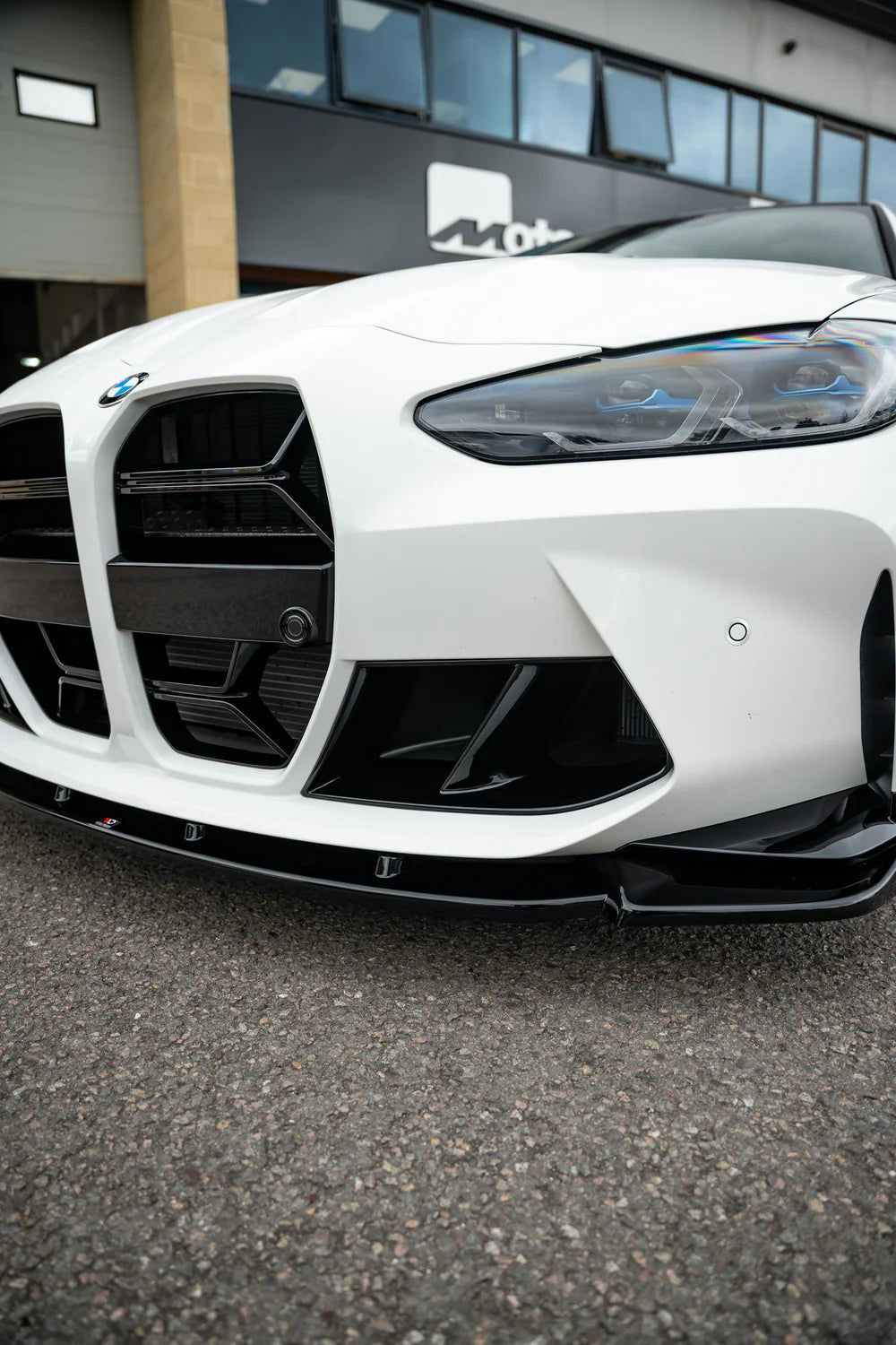 G80/G82 Glossy Black Air Duct