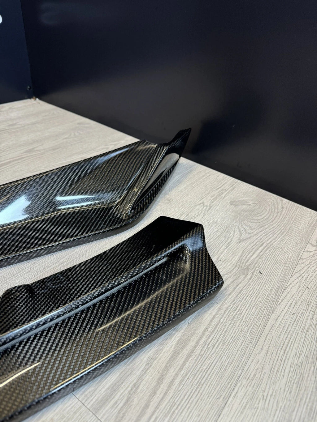 G80/G82 Replica Carbon Fiber "V" Style front lip/Splitter